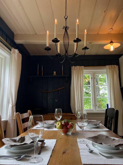 « Sofly Cottage », Le Charme Pur Noresund Bagian luar foto